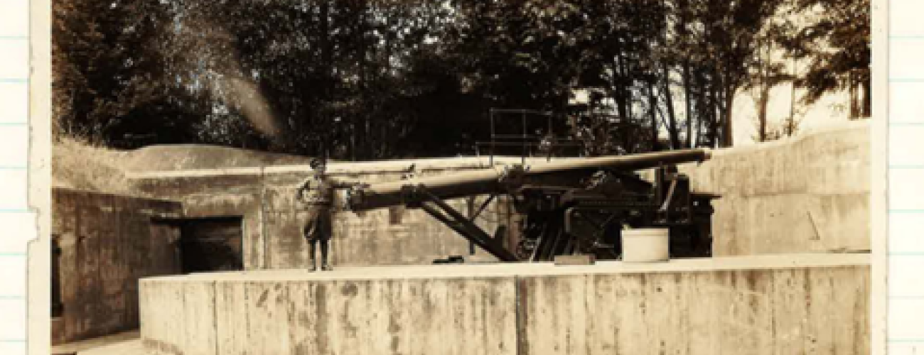 Disappearing gun with soldier for scale