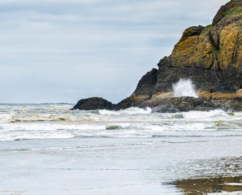 Waves crashing against the rock at Cape Disappointment