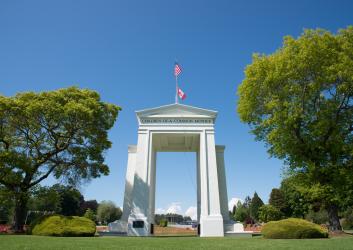 The white Arch on a sunny blue sky day
