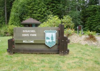 The welcome sign at Bogachiel State Park entrance.
