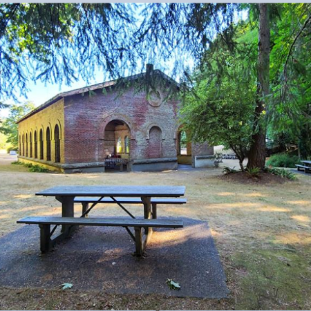 Manchester Torpedo Warehouse Exterior with picnic table