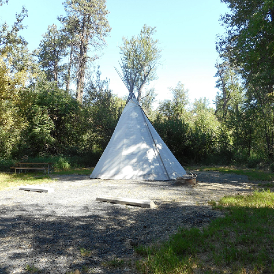 Lewis Clark Trail Teepees Washington State Parks   LewisandClarkTrail Teepees1 