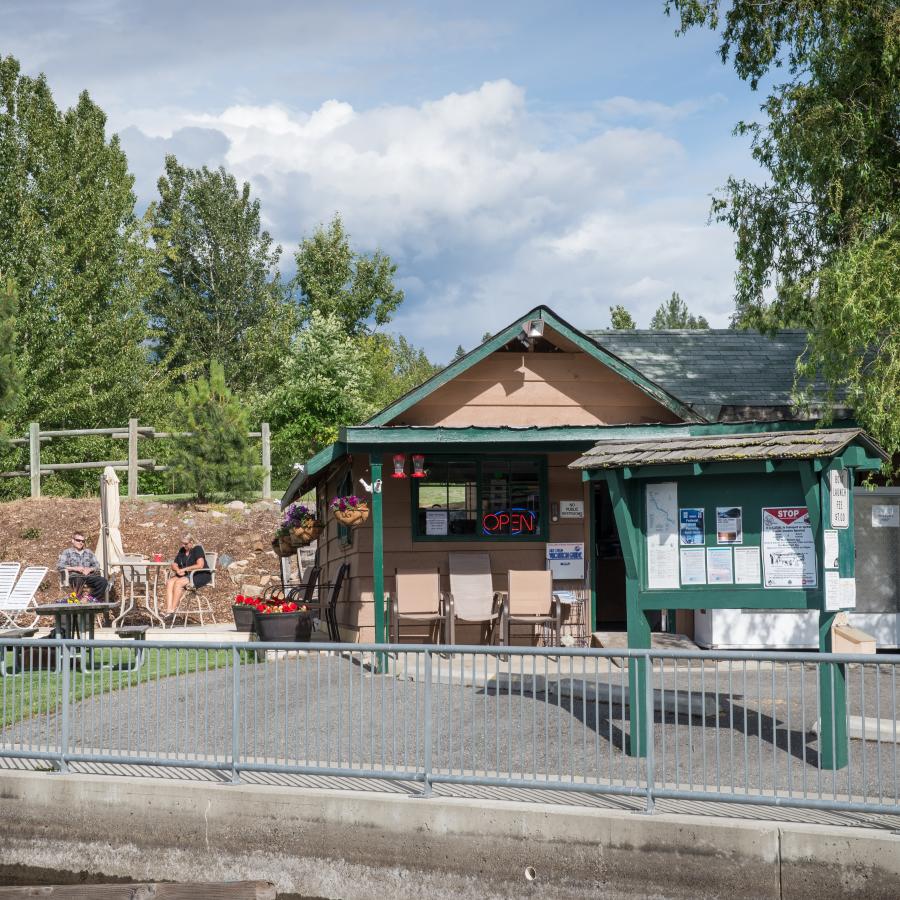 25 Mile Creek Store