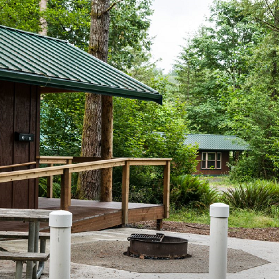 Ike Kinswa Cabins | Washington State Parks